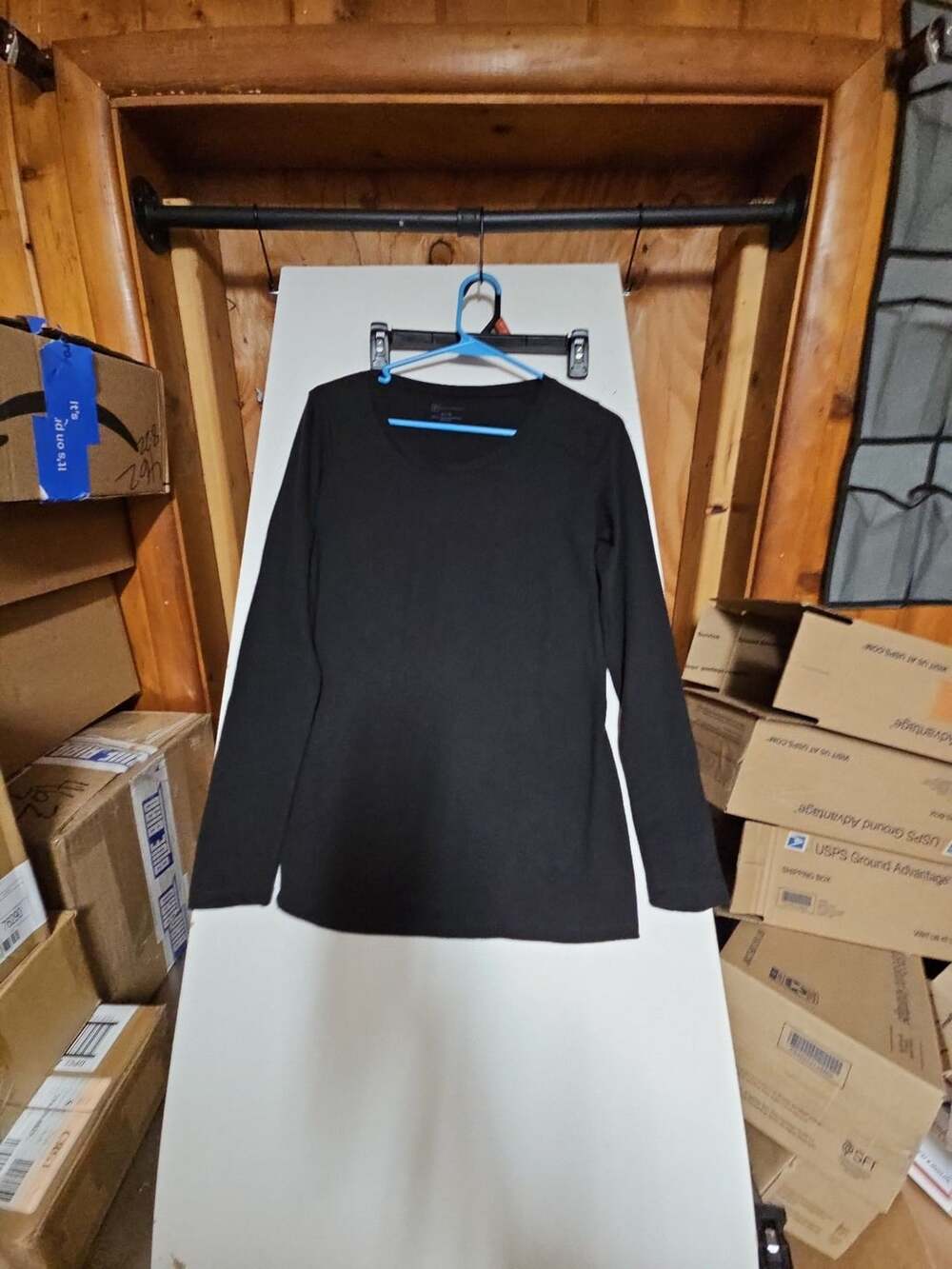 (354) No Boundaries Long Sleeve Top Size M 7-9 Black